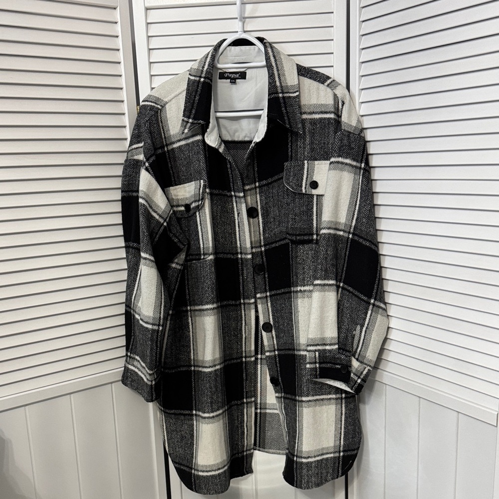 Papa Black and White Plaid shaket - Picture 1 of 3